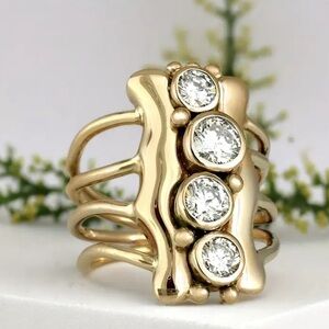 NEW Elegant & Fun 14k Gold & Diamond Ring